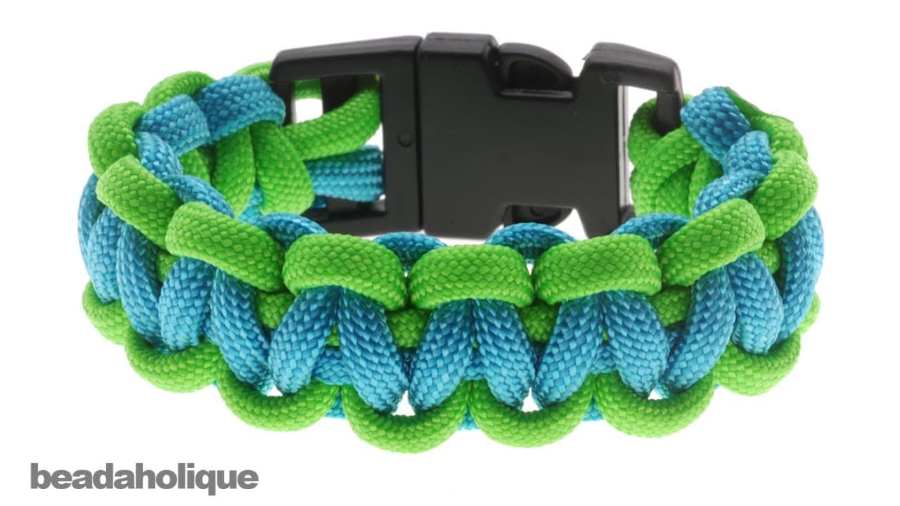 How to Make a Paracord Bracelet (Cobra Weave)