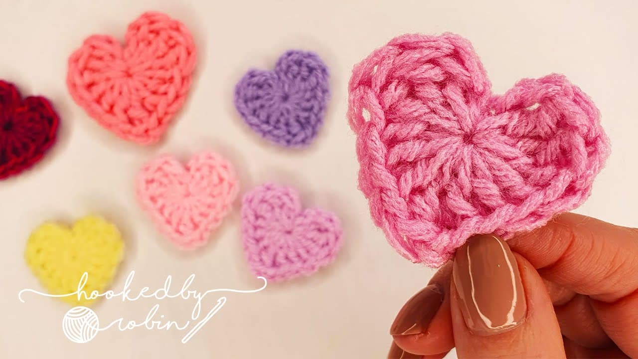How to Crochet a Heart (in About 2 Minutes)