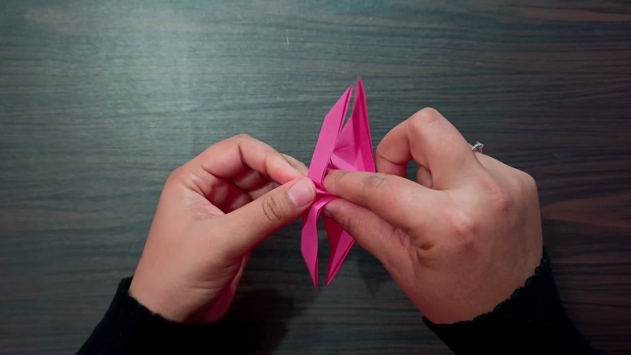 Step 5: Step 5: Shape the Upper Wings