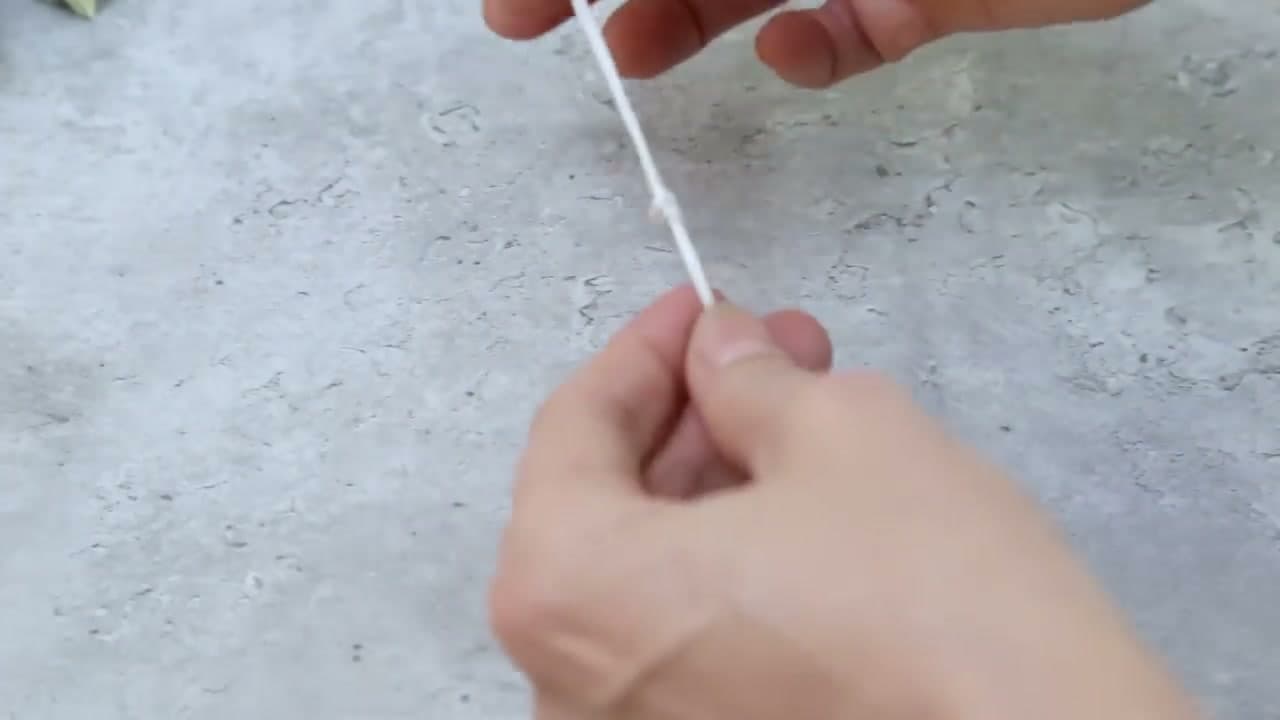 Step 8: Step 8: Cut and Knot a Length of String