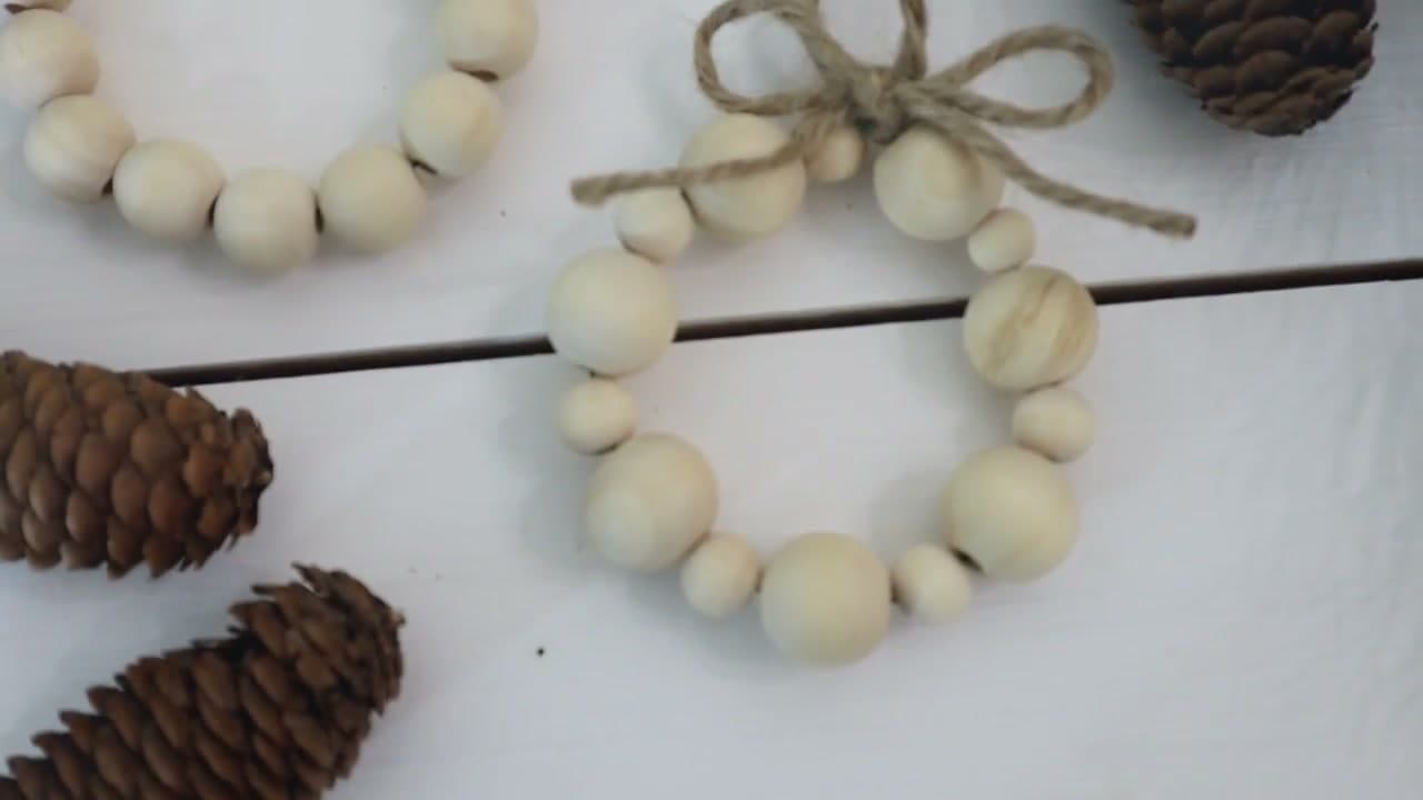 Step 4: Close the Ring and Tie a Jute Bow - How to Make Christmas Ornaments