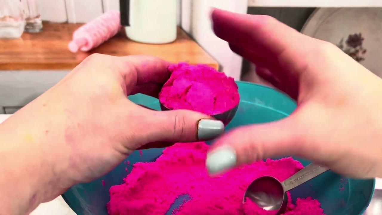 Step 6: Step 6: Pack and Join the Mold Halves