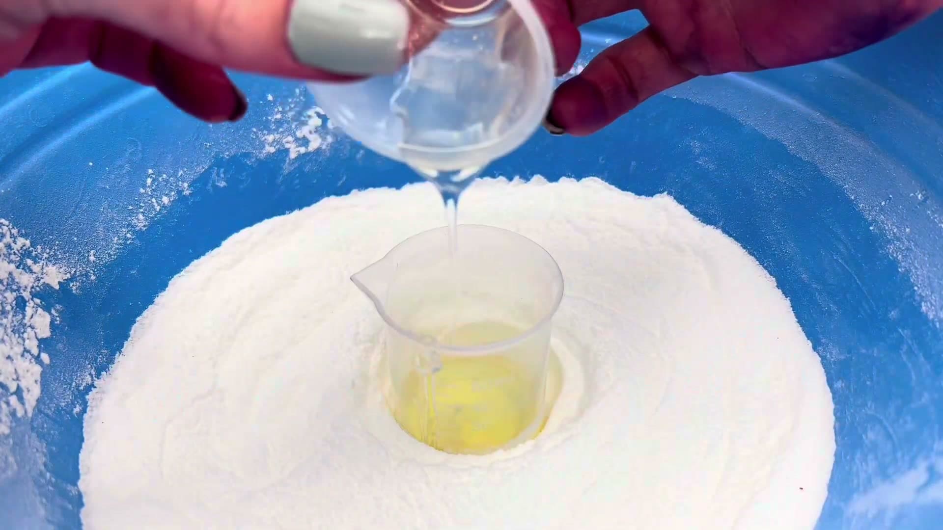 Step 3: Step 3: Measure Out the Wet Ingredients