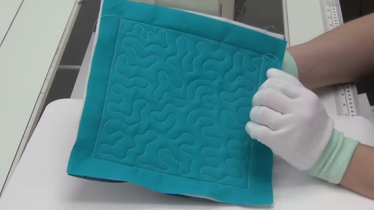 How to Free Motion Quilt on a Home Sewing Machine