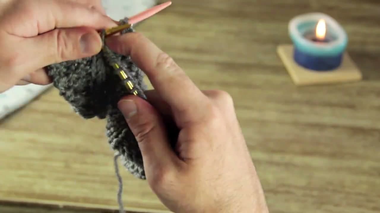 Step 4: Bring the Cable Needle Back Up and Purl the Held Stitches - How to Knit Cables