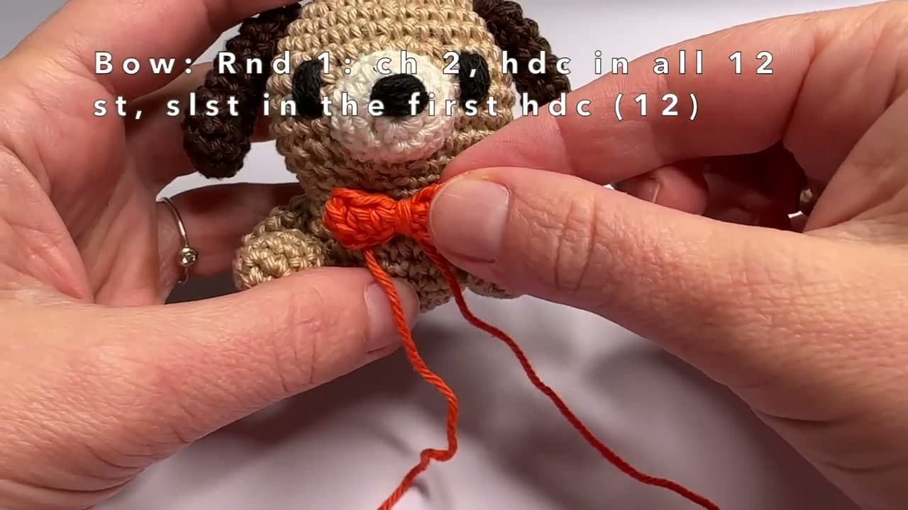 The finished result: How to Crochet a Puppy (Beginner Amigurumi)