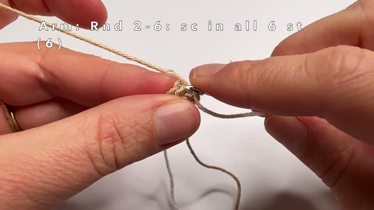 Step 7: Step 7: Crochet and Attach the Arms