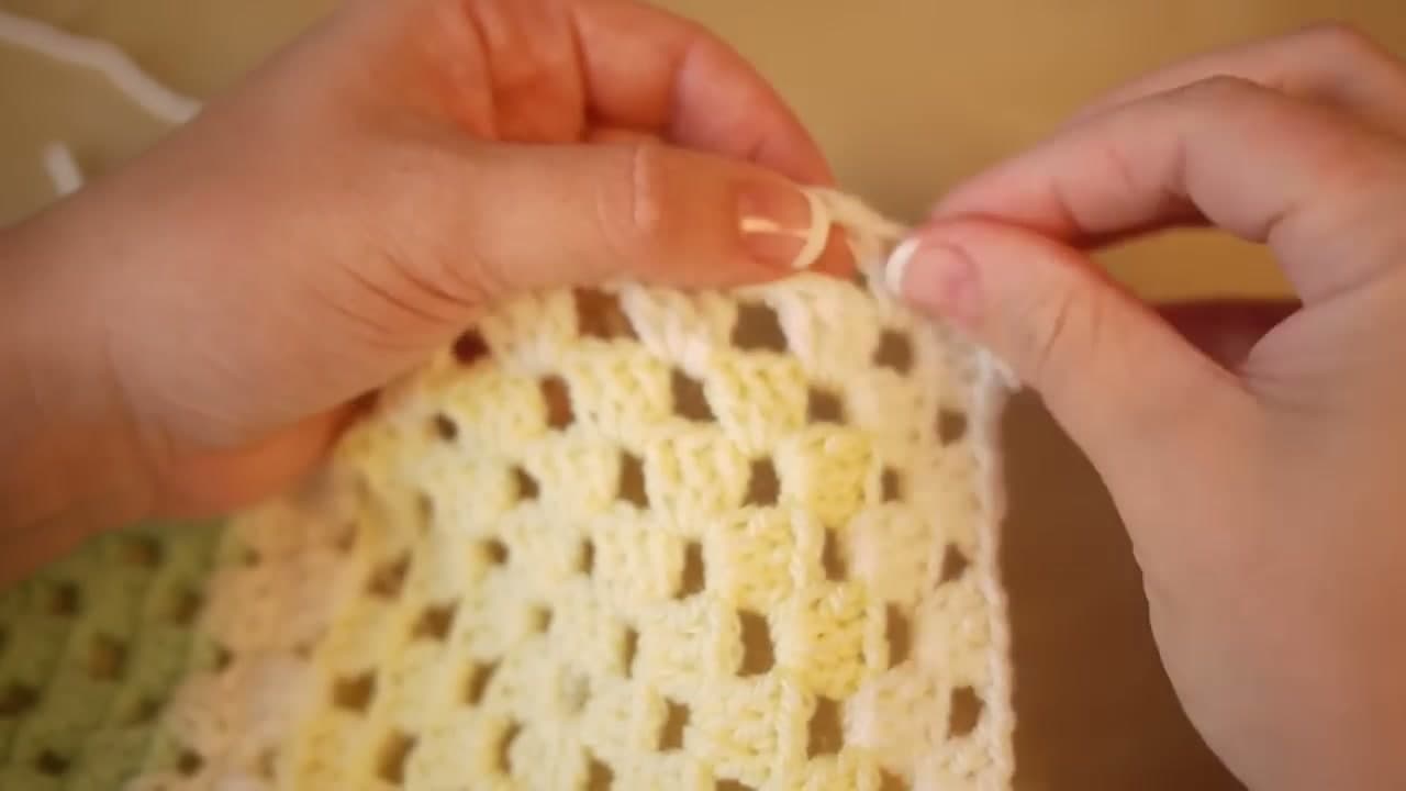 Step 2: Step 2: Attach Yarn and Start the Foundation Round