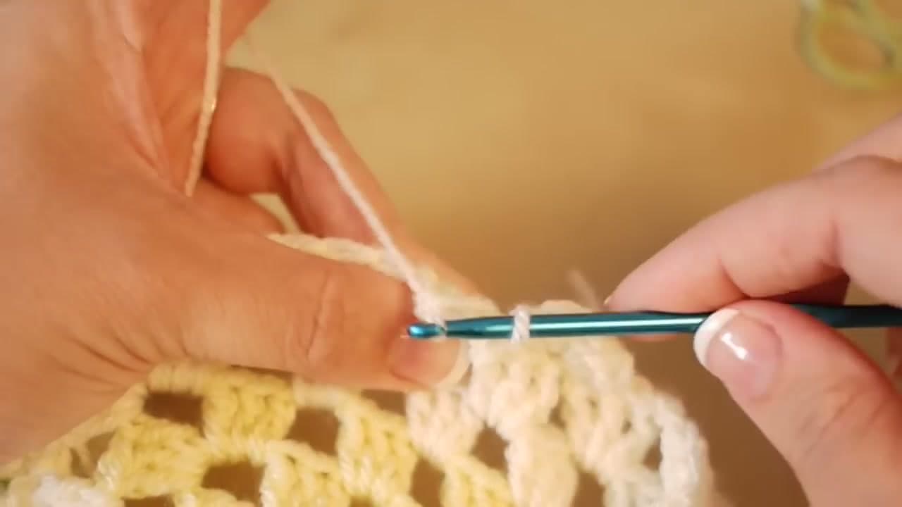 Step 6: Step 6: Skip, Slip Stitch, Repeat