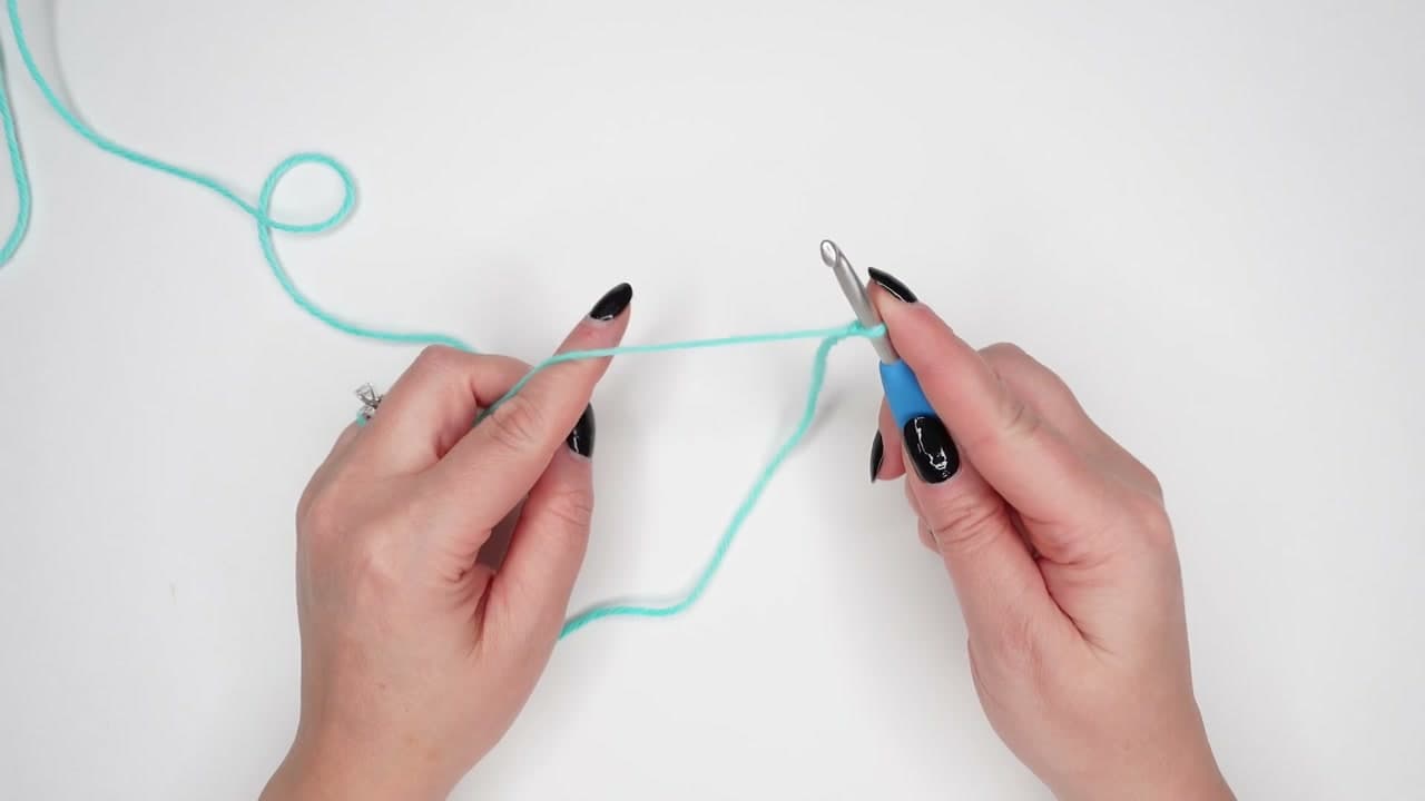 Step 1: Step 1: Start With a Slip Knot on the Hook