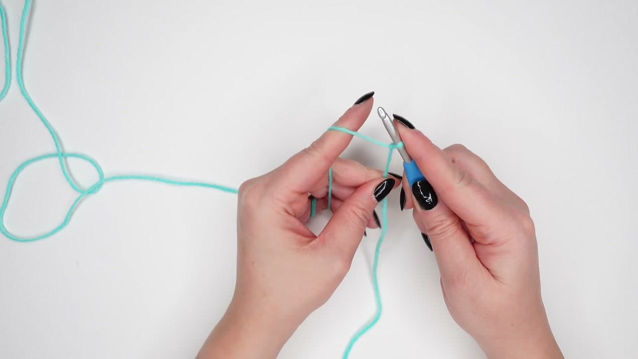 Step 3: Step 3: Set Up Your Yarn-Hand Tension