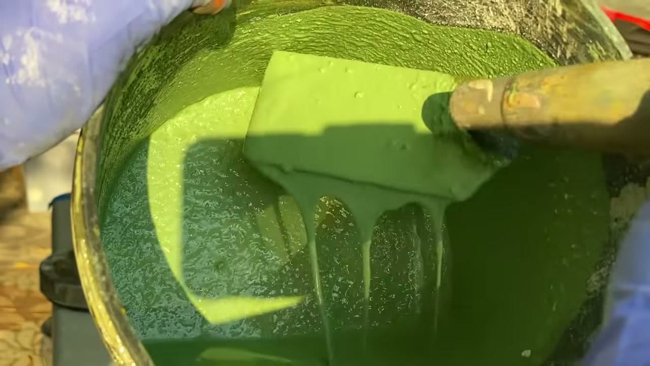 Step 5: Step 5: Fold the Colored Water Into Your Dry Mix