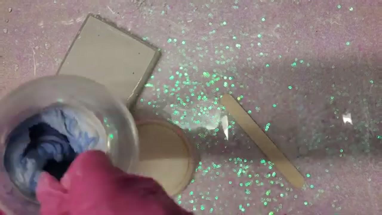 Step 4: Tint and Pour - How to Make a Concrete Trinket Dish