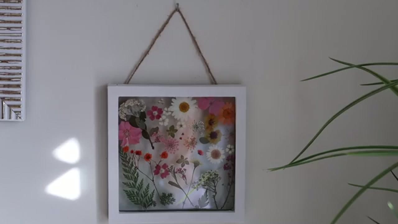 The finished result: How to Make a Pressed Flower Frame