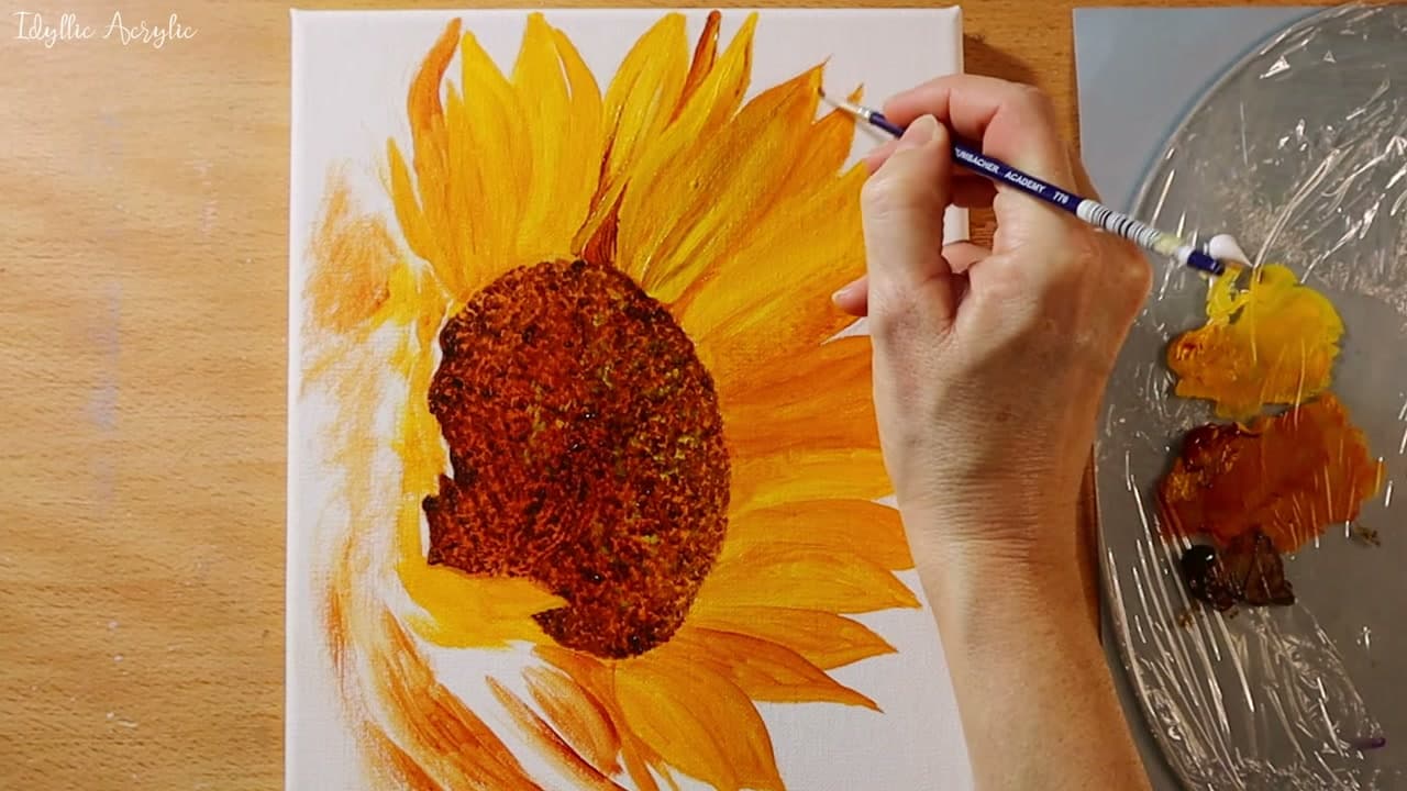 Step 3: Stipple the Seed Center - How to Paint Sunflowers in Acrylic (Step by Step for Beginners)