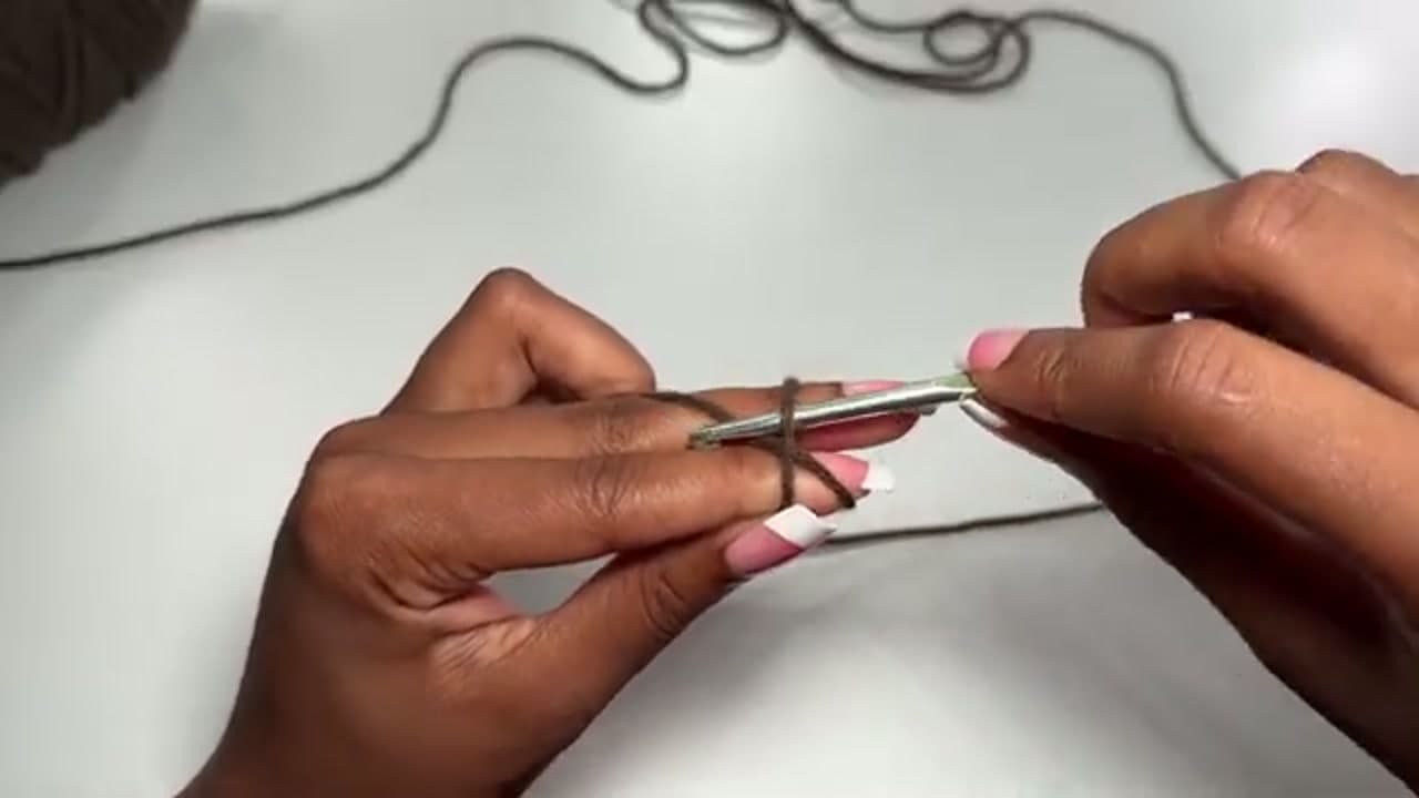 Step 2: Step 2: Make a Slip Knot on Your Hook