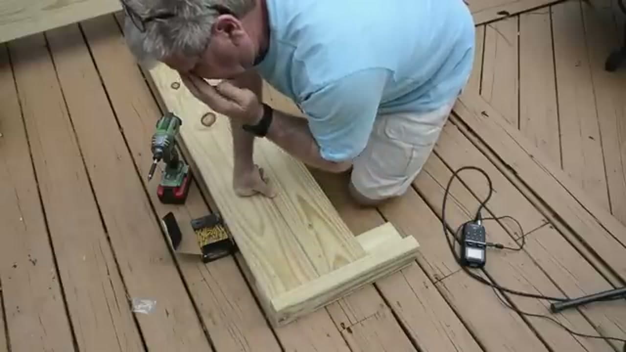 Step 4: Add the Second Leg to Each Side - How to Build a Wooden Planter Box (Simple Straight-Cut Build)