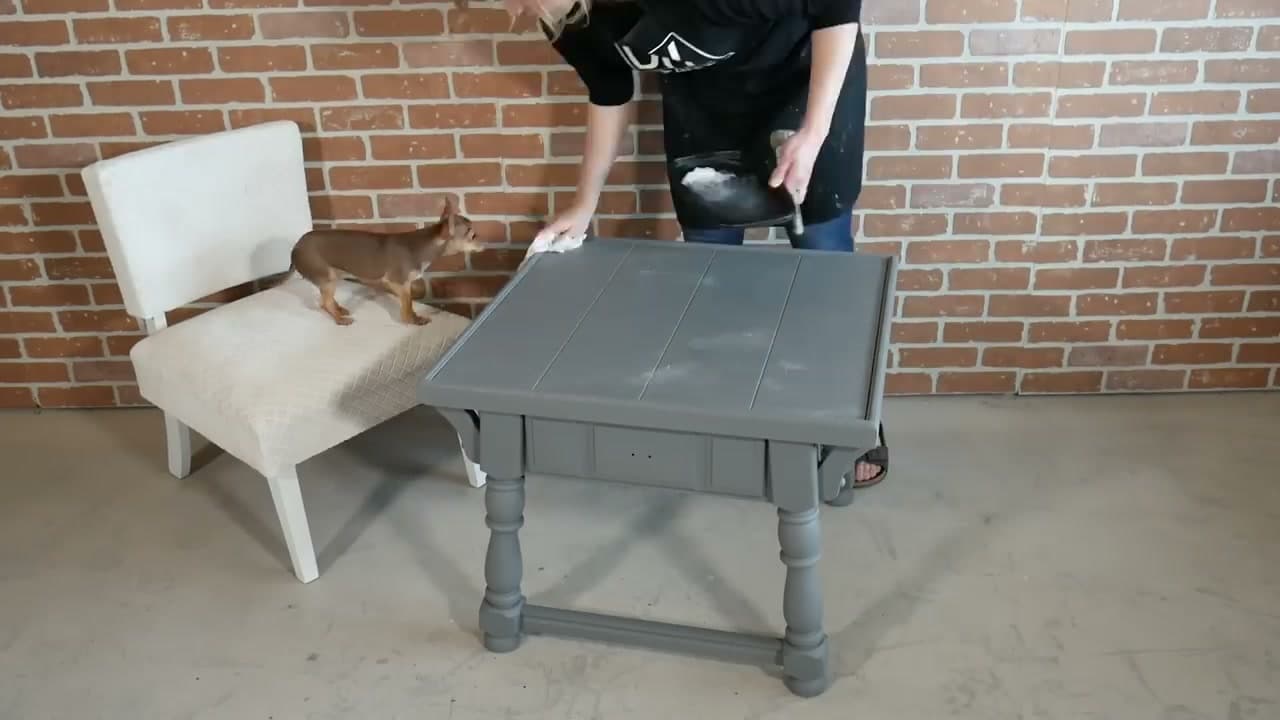 How to Flip Furniture - 7-Step Chalk Paint Guide for Beginners