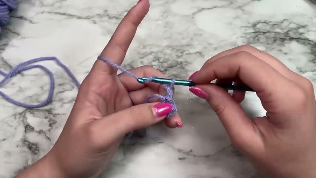 Step 4: Chain 6 to Begin Round 1