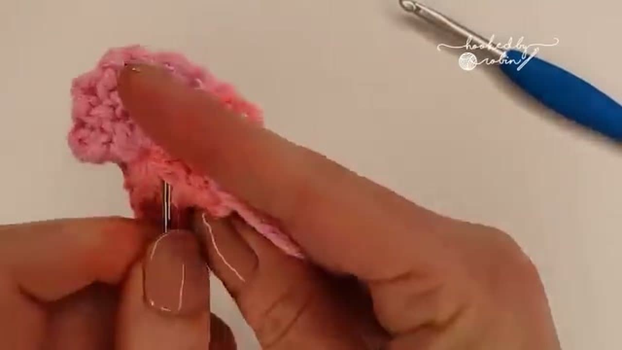 Step 7: Weave In the Ends