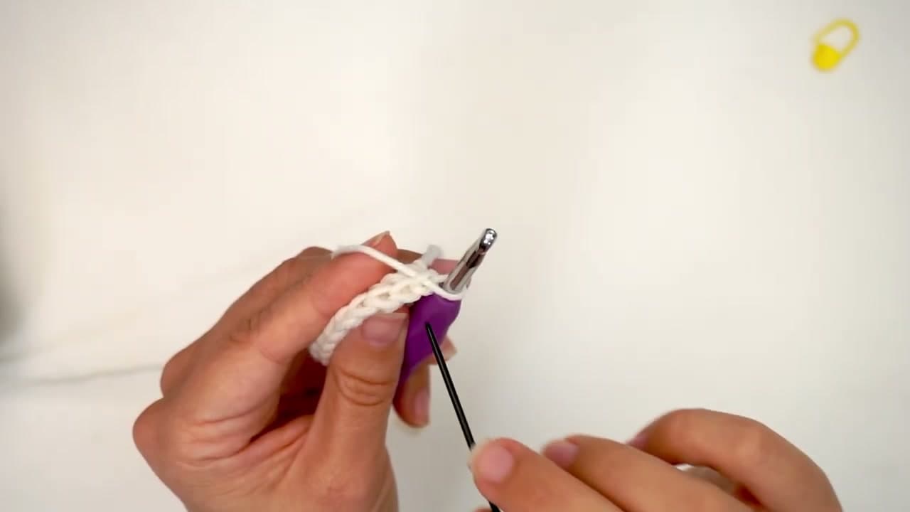 Step 5: Step 5: Switch to back-loop-only and repeat the row pattern