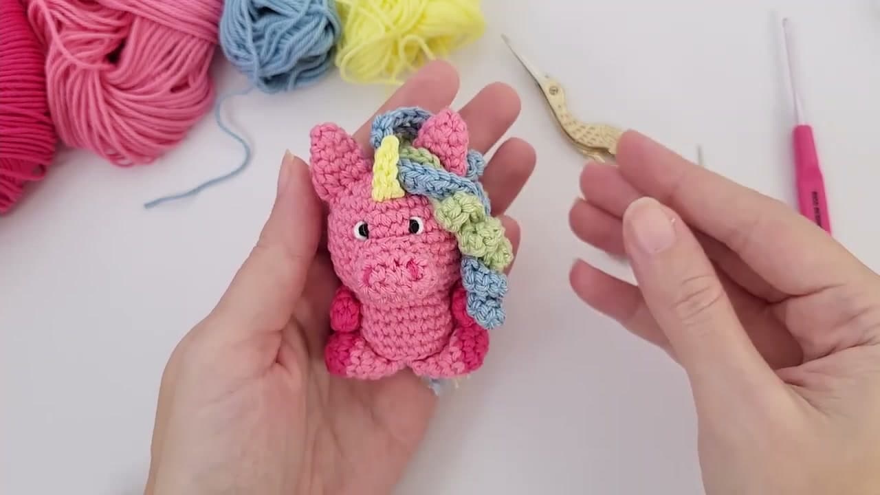 The finished result: How to Crochet a Unicorn (Beginner Amigurumi)