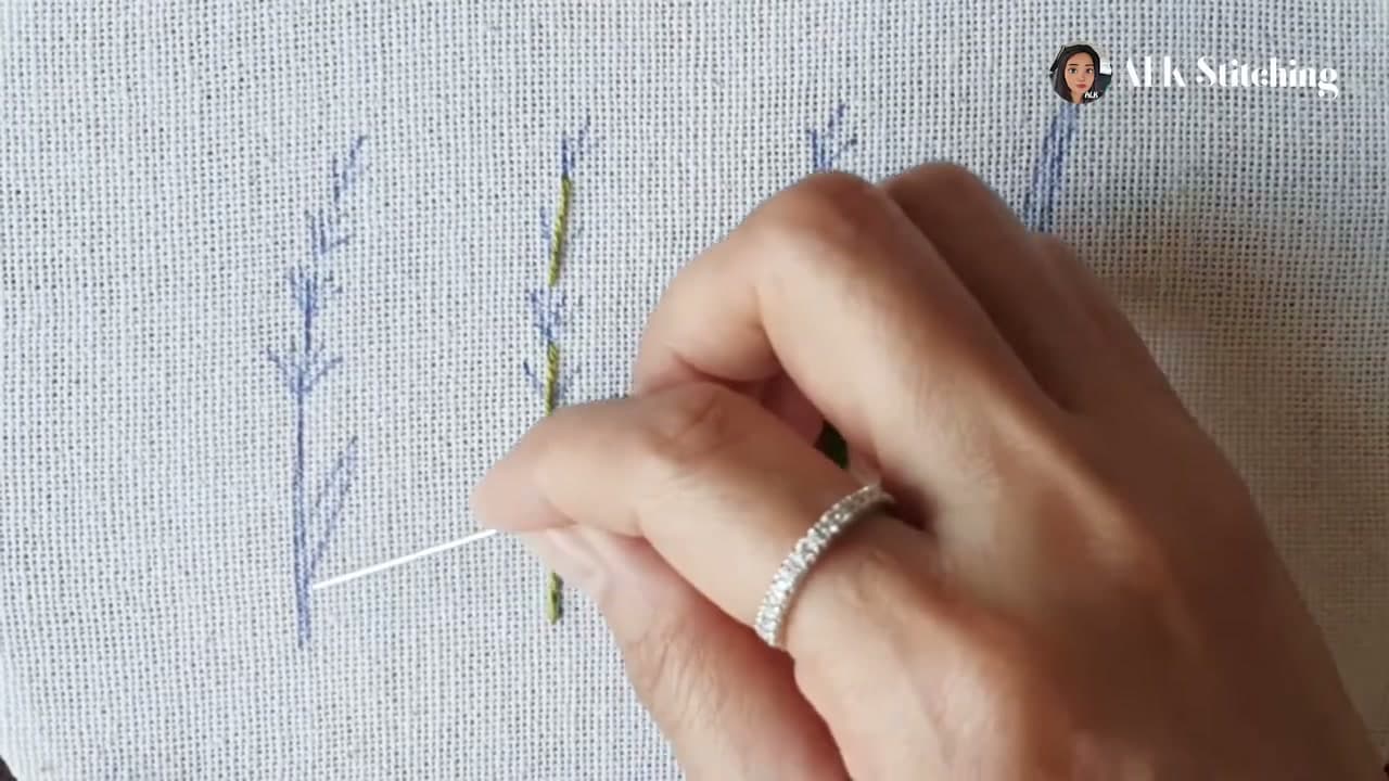 Step 1: Transfer the Lavender Pattern - How to Embroider a Lavender Stem (Beginner, 2 Stitches)