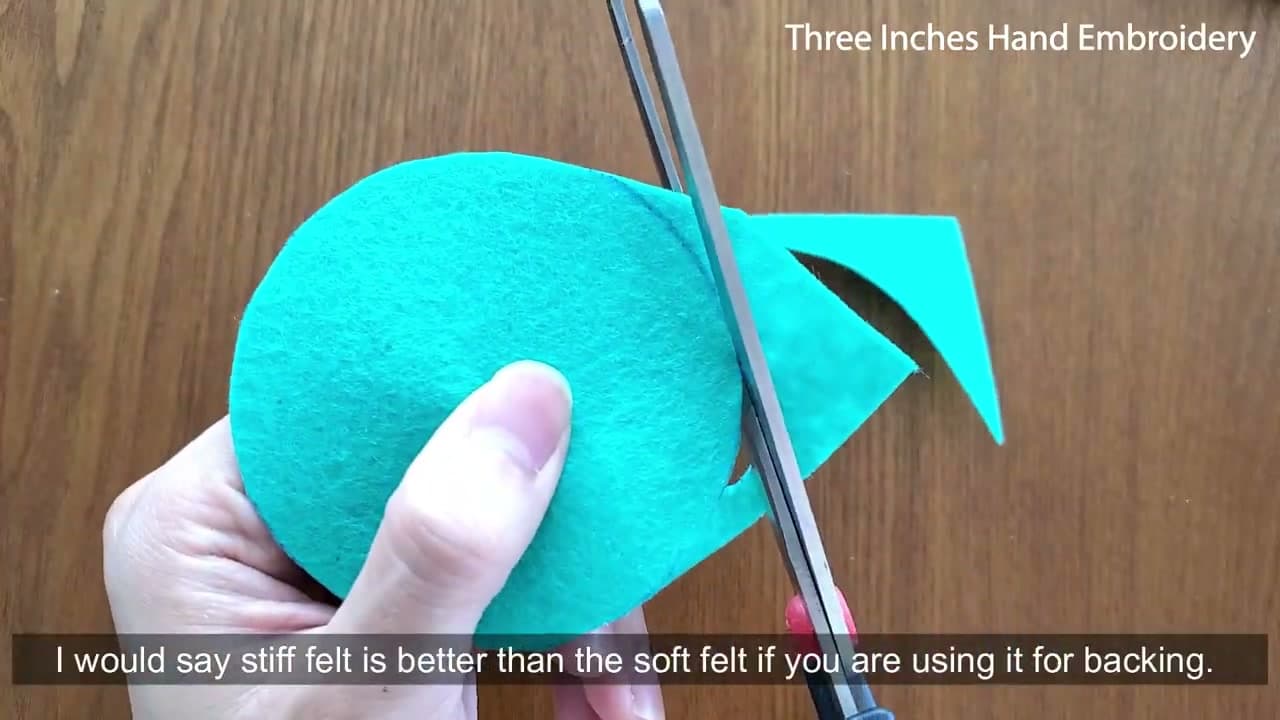 Step 3: Method 2 - Trace and Cut a Felt Circle