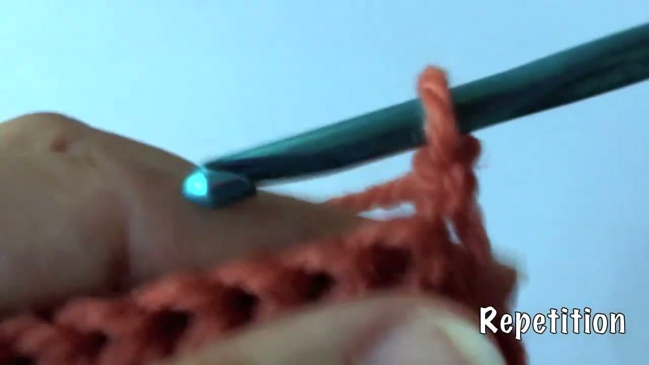 Step 7: Step 7: Repeat Across the Row, Then Chain 2 and Turn