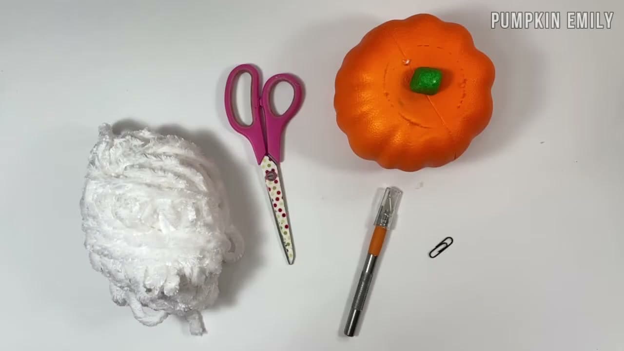 Step 1: Gather Your Supplies for Method 1 - How to Make a No-Crochet Yarn Pumpkin (2 Easy Methods)