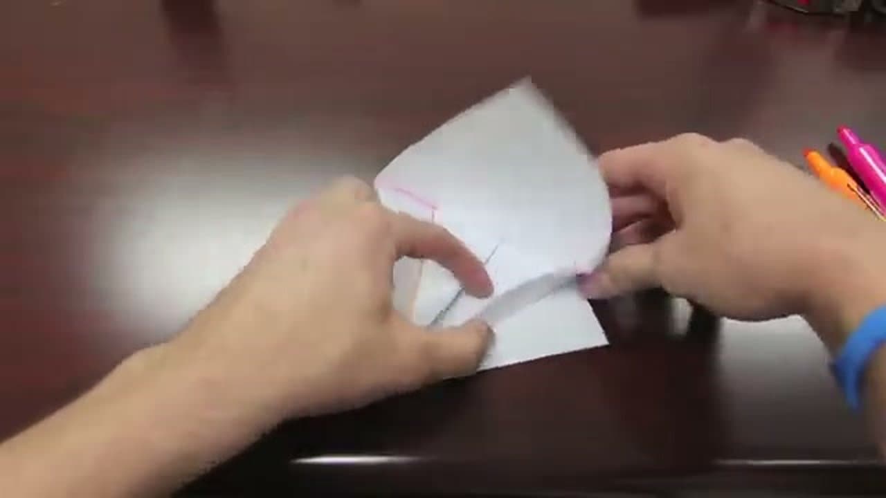 Step 6: Step 6: Open Up Into the Bird Base