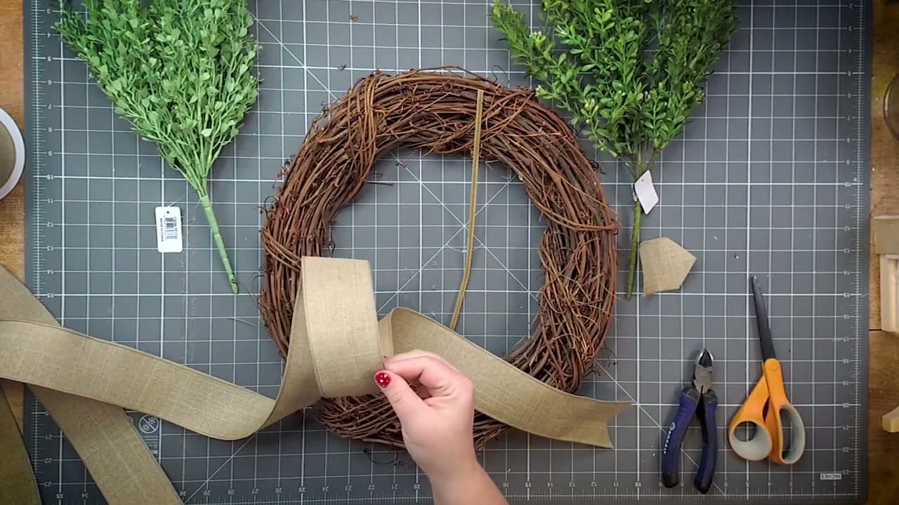 Step 2: Cut a Dovetail Into the Ribbon End - How to Make a Wreath