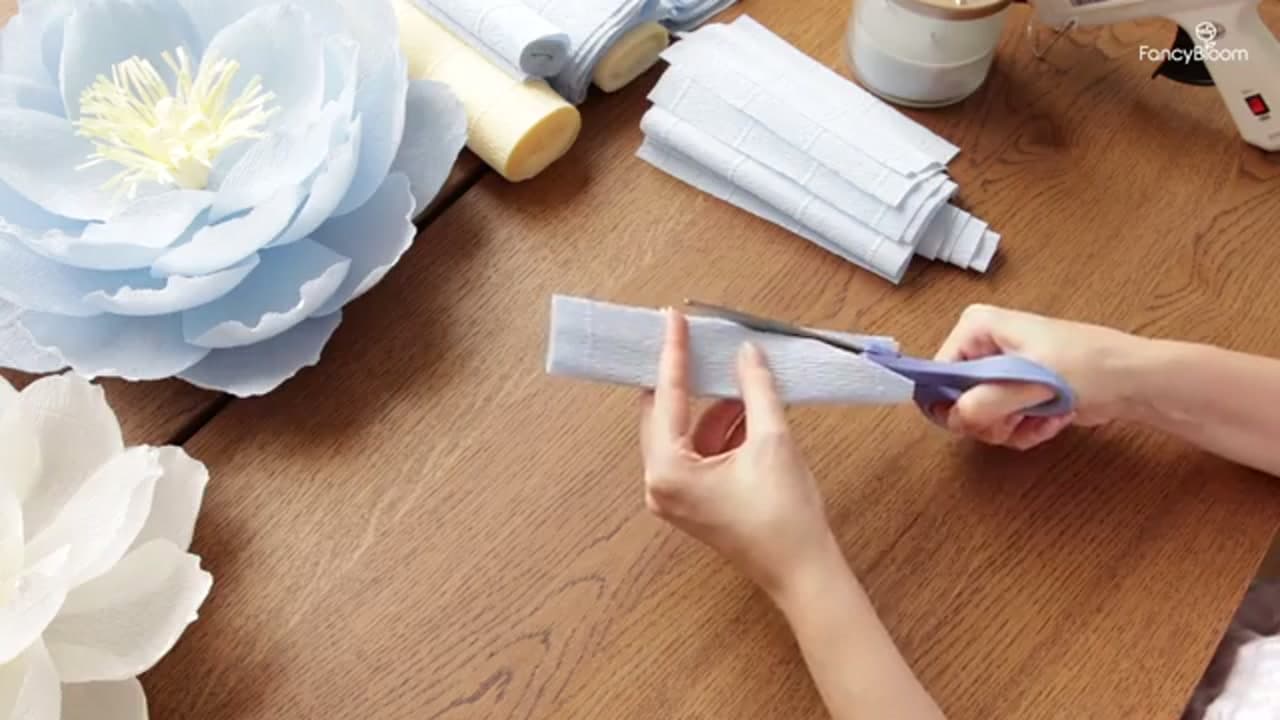 Step 3: Step 3: Shape Each Petal