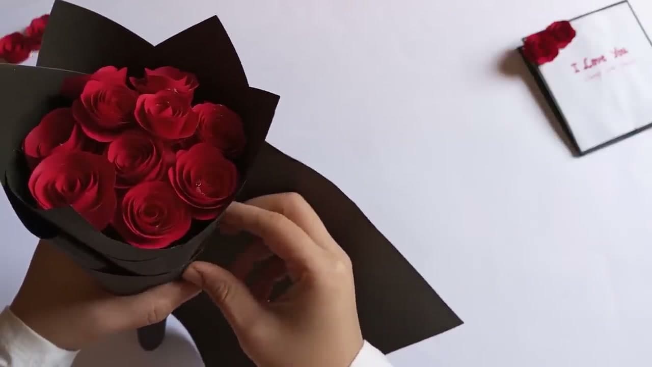 How to Make a Paper Bouquet (Rose Arrangement)