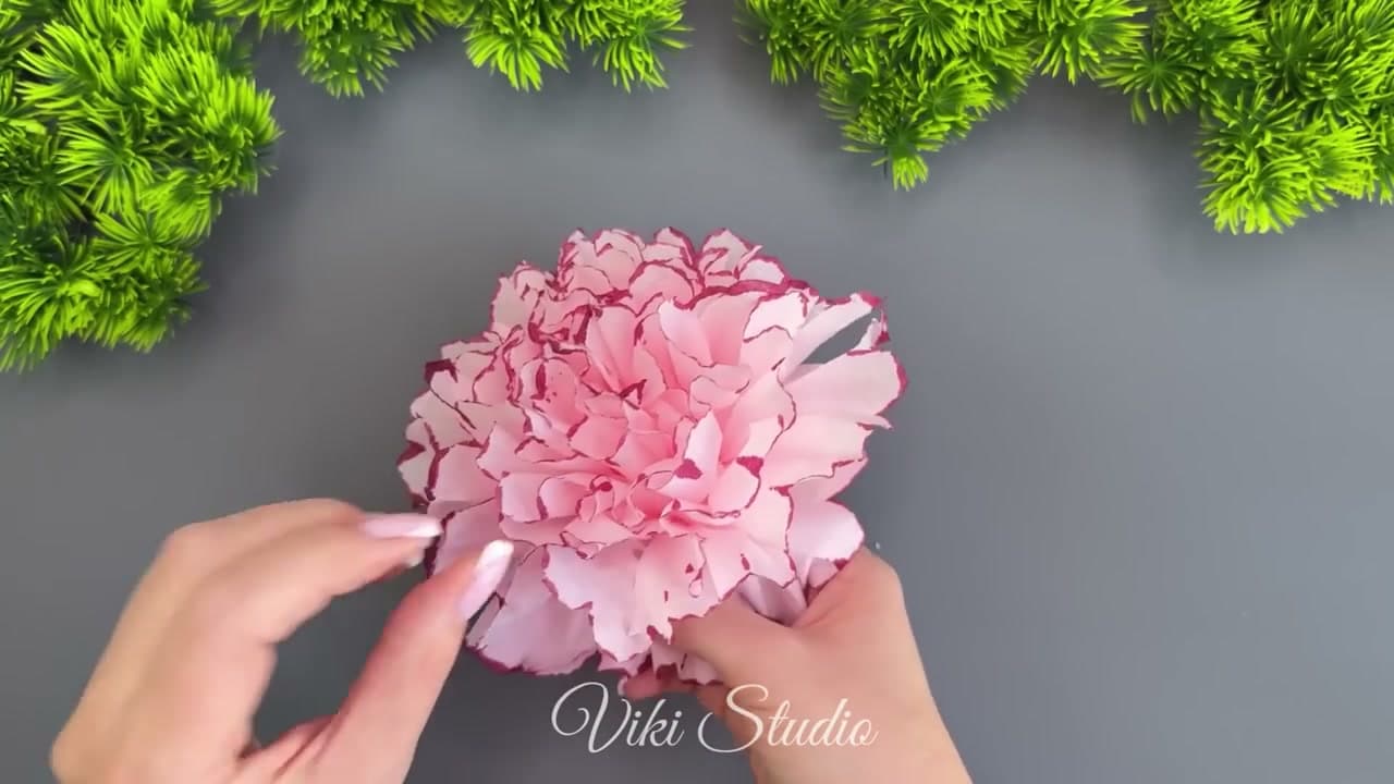 The finished result: How to Make Tissue Paper Flowers (Easy 5-Minute Craft)