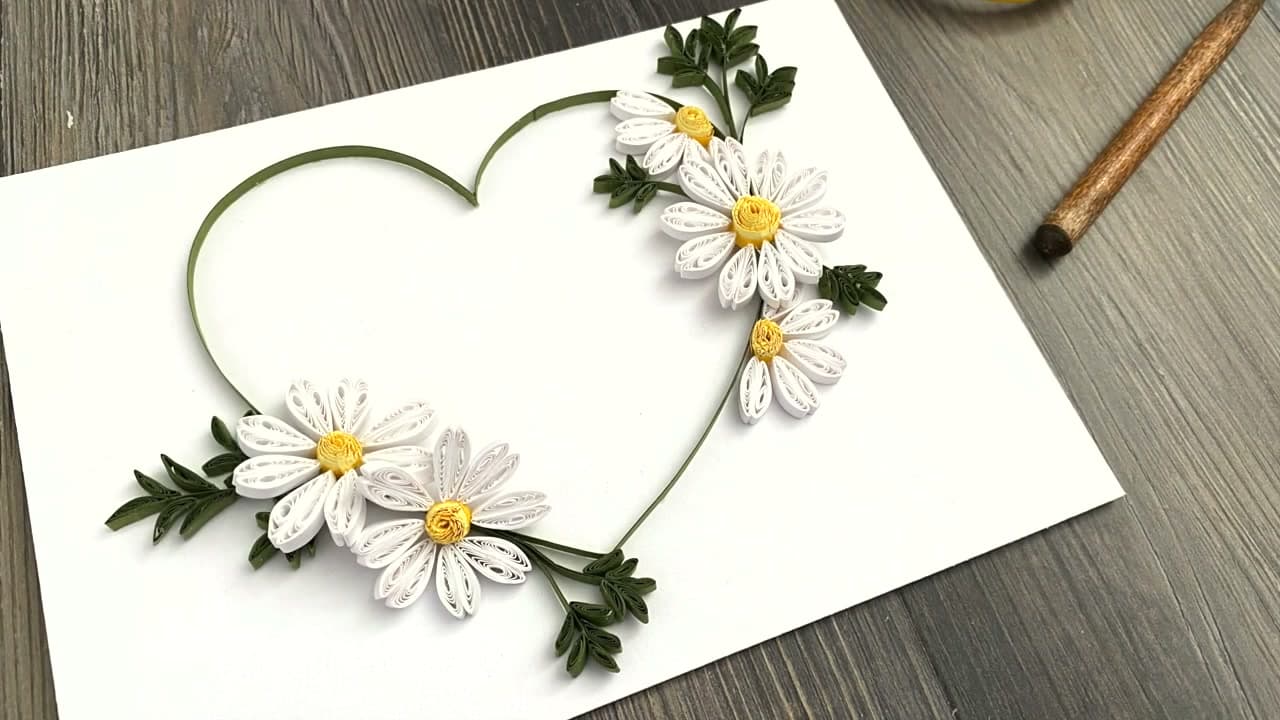 The finished result: How to Paper Quill a Daisy
