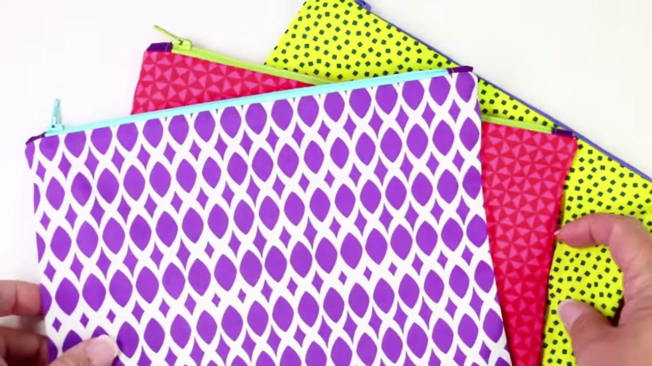 How to Sew a Zipper Pouch