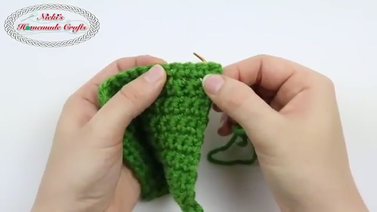 Step 2: Step 2: Run the Needle Through the Tunnel of Stitches