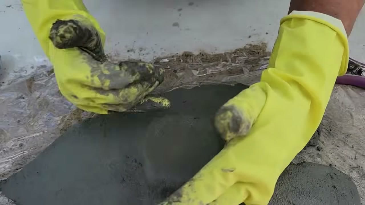 Step 9: Add a Stand If You Want One - How to Make a Concrete Leaf Casting