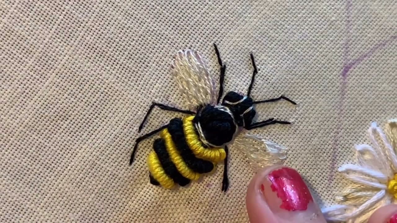 The finished result: How to Embroider a Bee (Beginner Hand Embroidery, Step by Step)