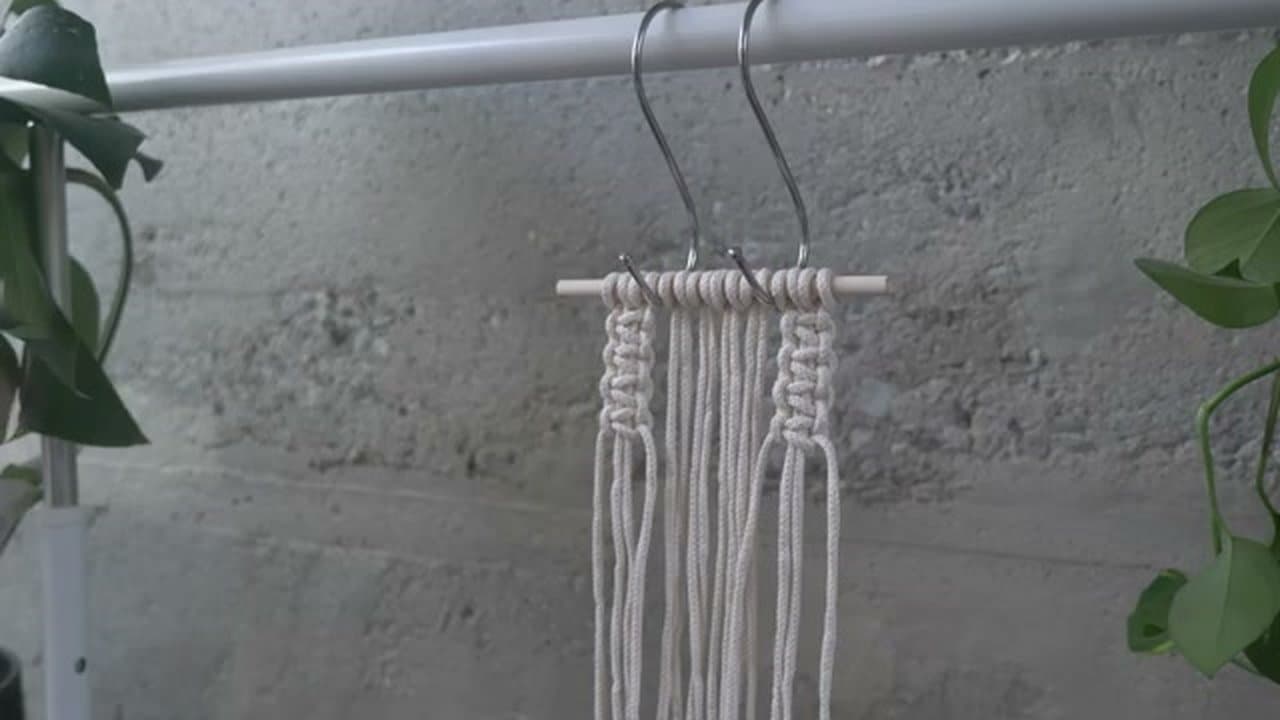 Step 4: Step 4: Pass the Right Cord Under and Through