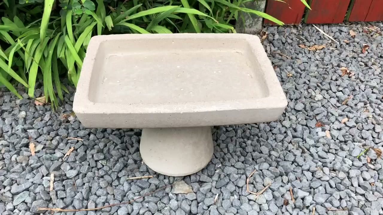 The finished result: How to Make a Concrete Bird Bath (DIY, Step by Step)