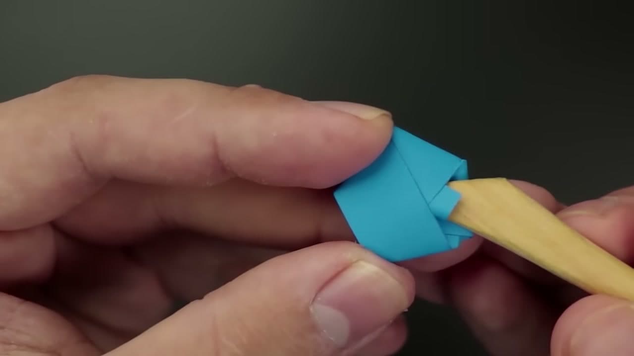 The finished result: How to Make Origami Lucky Stars