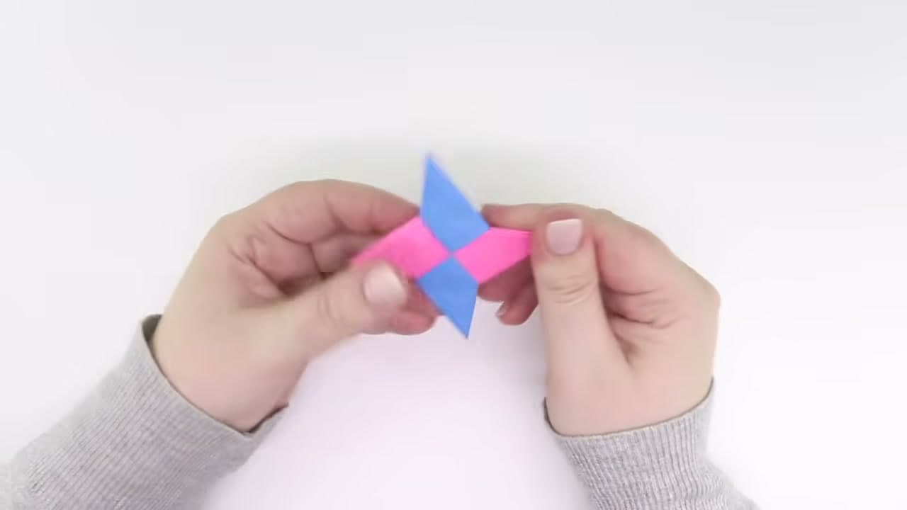 The finished result: How to Make a Paper Ninja Star
