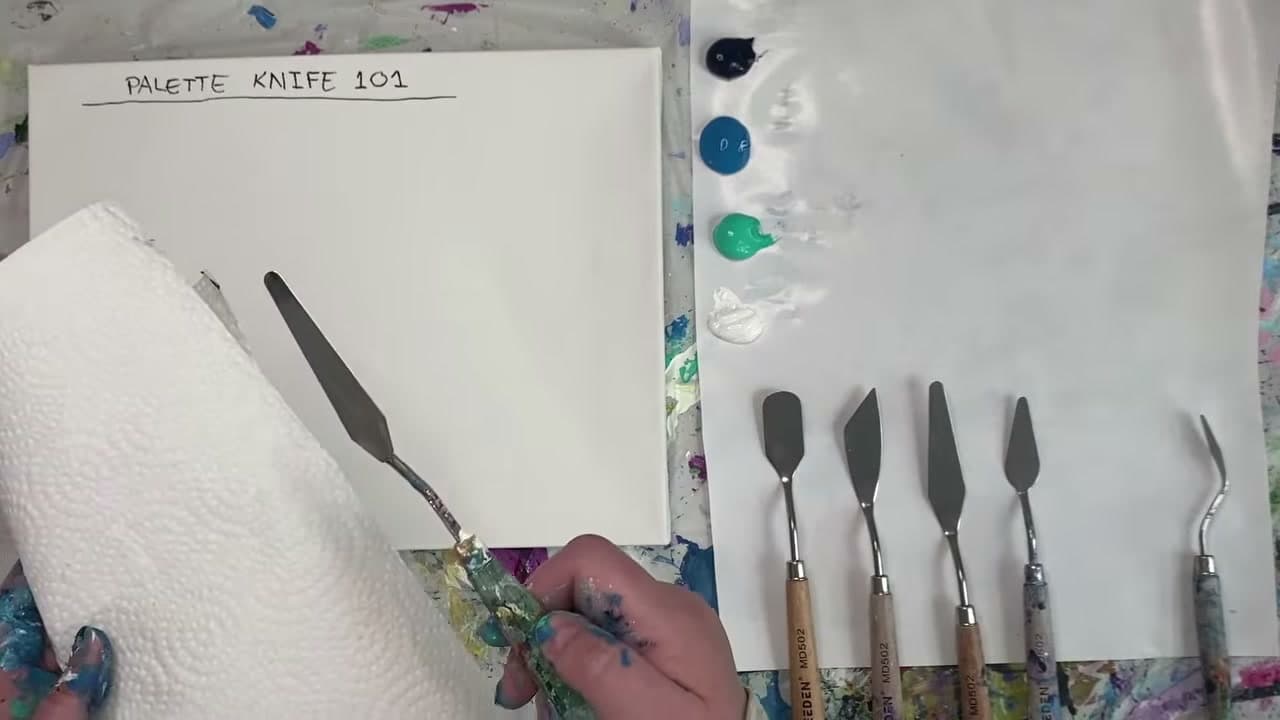 Step 3: Keep Paper Towel Beside You - How to Paint with a Palette Knife