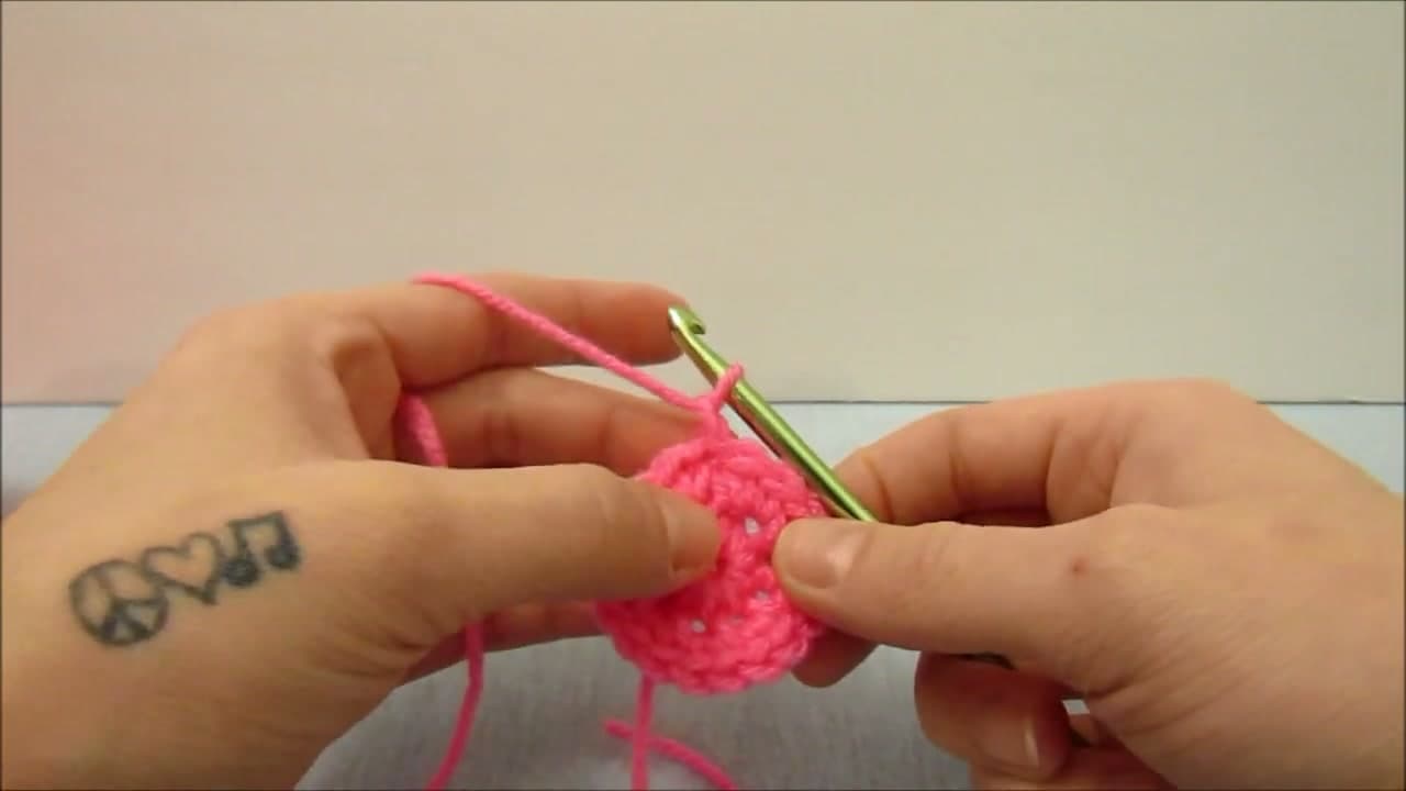 Step 4: Add a Double-Crochet Increase Round - How to Crochet a Sphere (Beginner Amigurumi Ball)