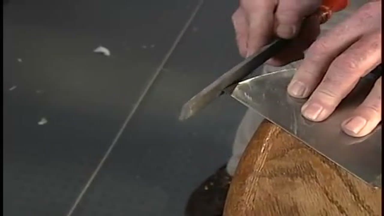 How to Refinish a Wood Table - 7 Steps