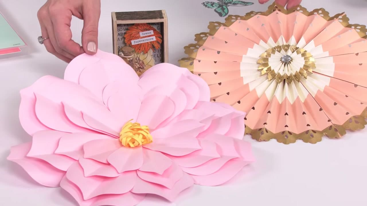 How to Use a Die Cutting Machine