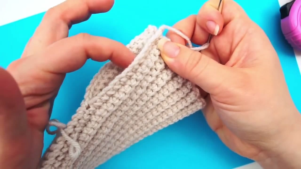 The finished result: How to Crochet Fingerless Gloves: Easy Beginner Tutorial
