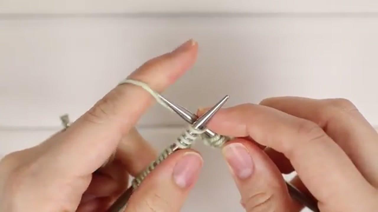 Step 3: Step 3: Knit Across the Whole Row